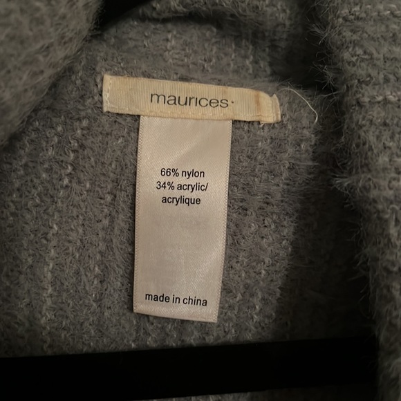 Maurices’ open front shawl - Picture 4 of 9
